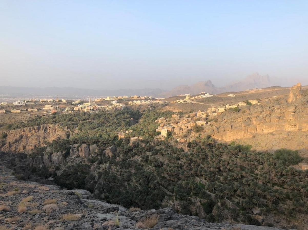 View * Misfāh